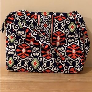 Tablet Hipster in Sun Valley (NWT)